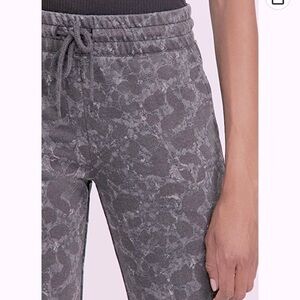 🆕 Z SUPPLY JOGGERS